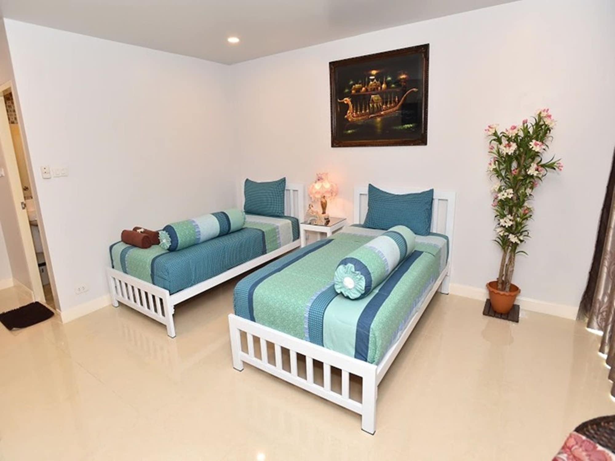 בנגקוק Parvena Hotel מראה חיצוני תמונה