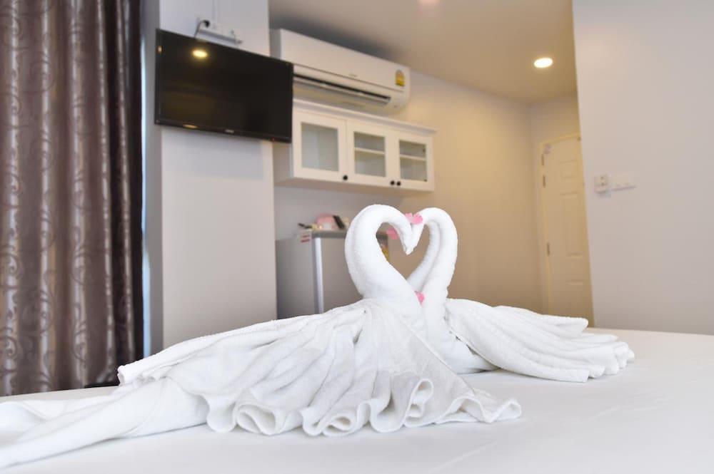 בנגקוק Parvena Hotel מראה חיצוני תמונה